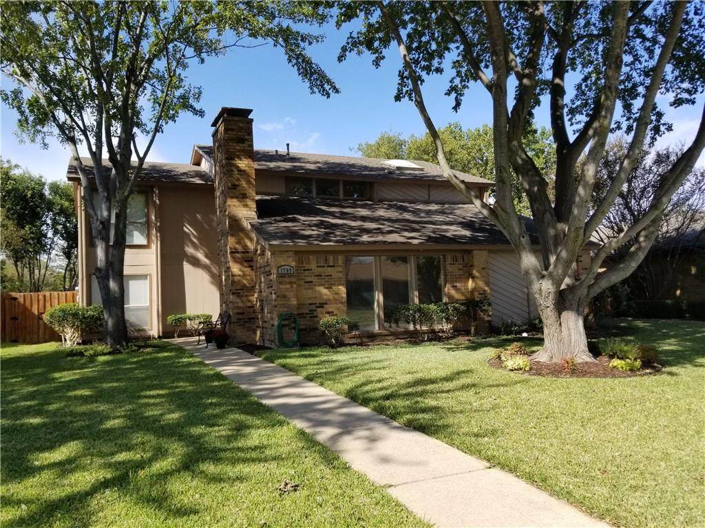 1709 Elk Grove Drive - Photo 1