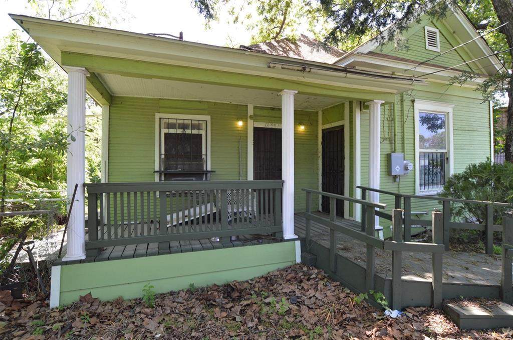 2109 Holmes Street - Photo 1