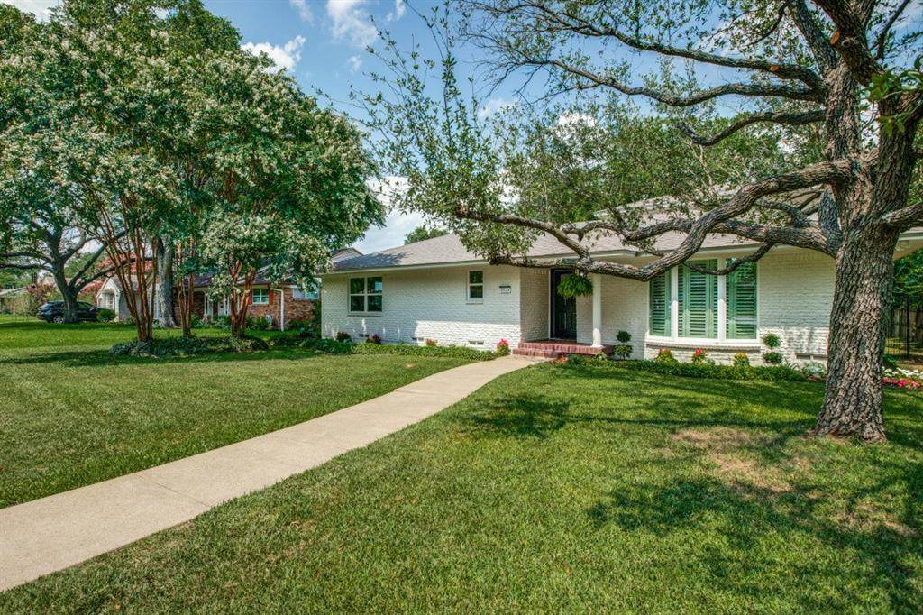 6614 Kingsbury Drive - Photo 1