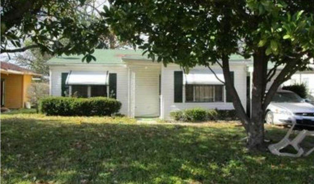 936 Lewis - Photo 1