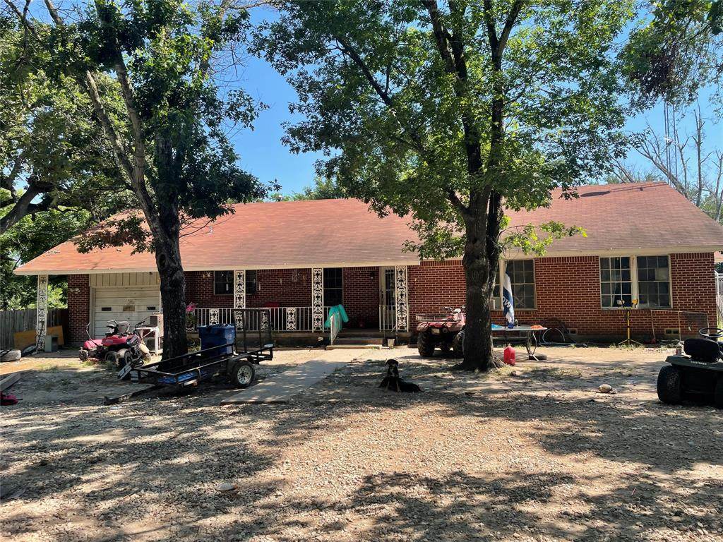 1628 Hwy 84 - Photo 1
