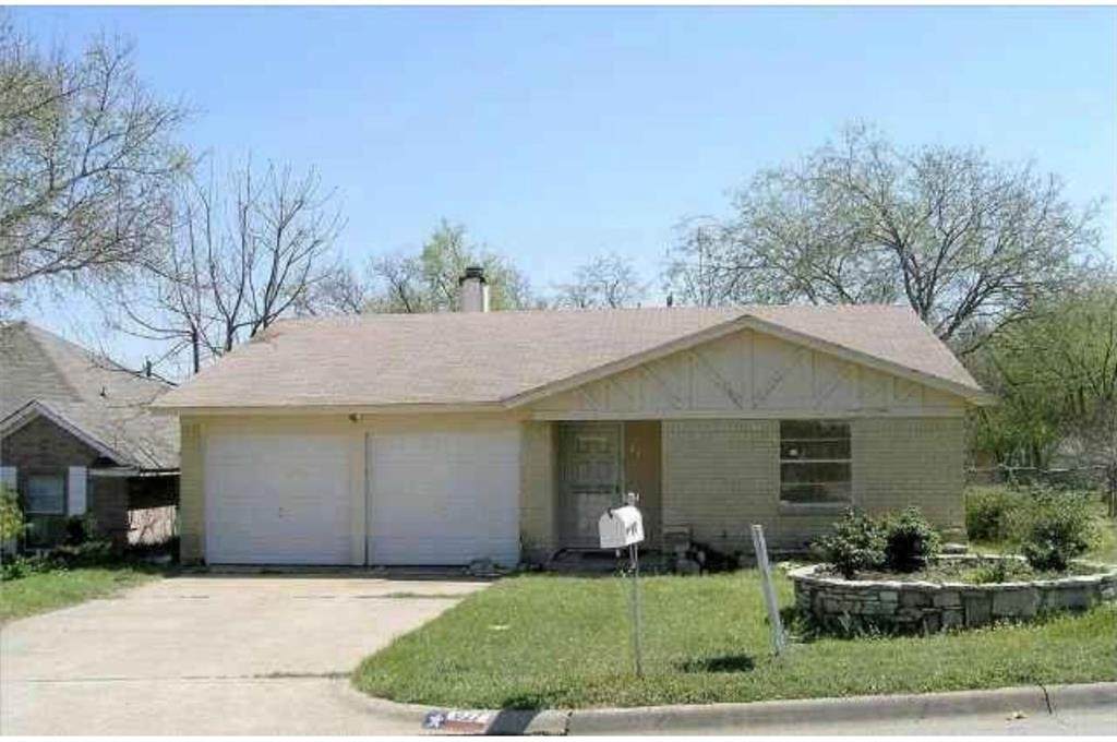 827 Lake View Ridge - Photo 1