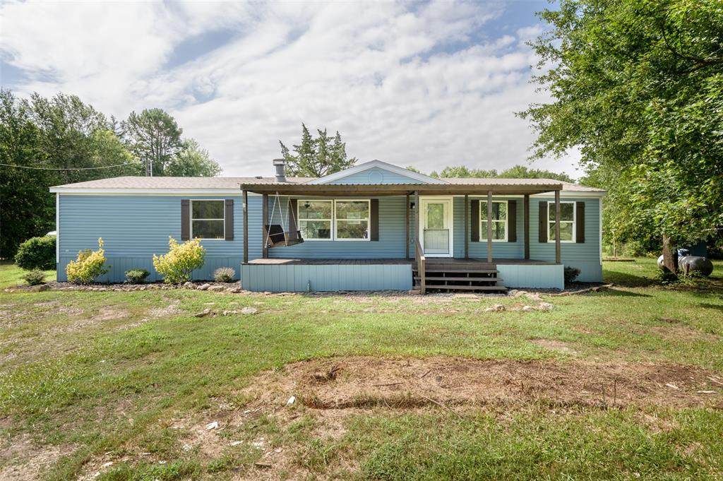 1378 County Road 2382 - Photo 1