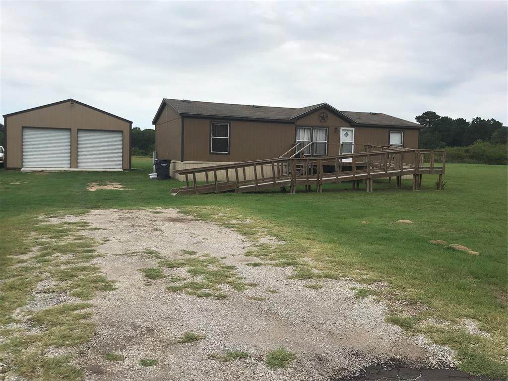 225 County Road 2262 - Photo 1