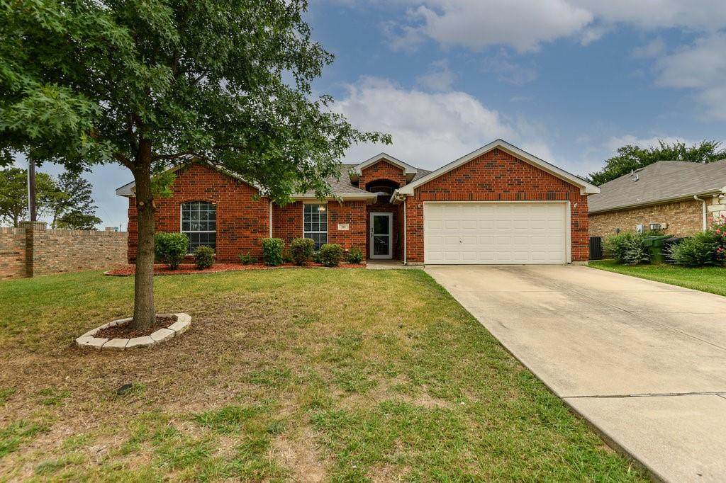 201 Meadowside Drive - Photo 1