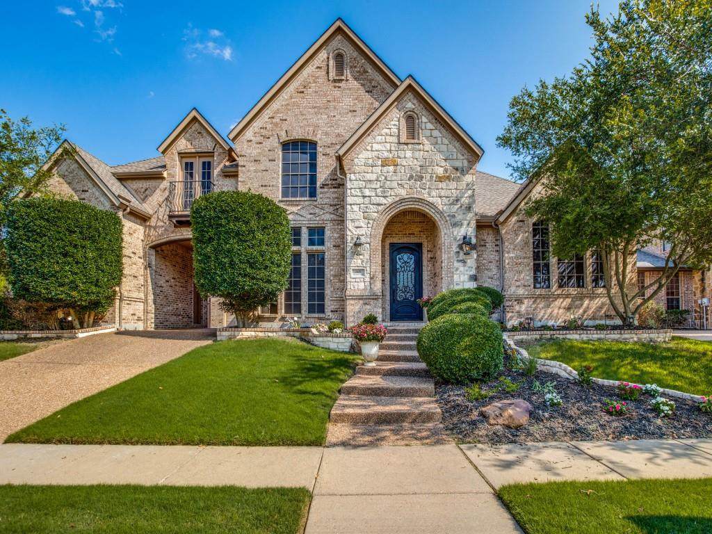 1401 Montclair Circle - Photo 1