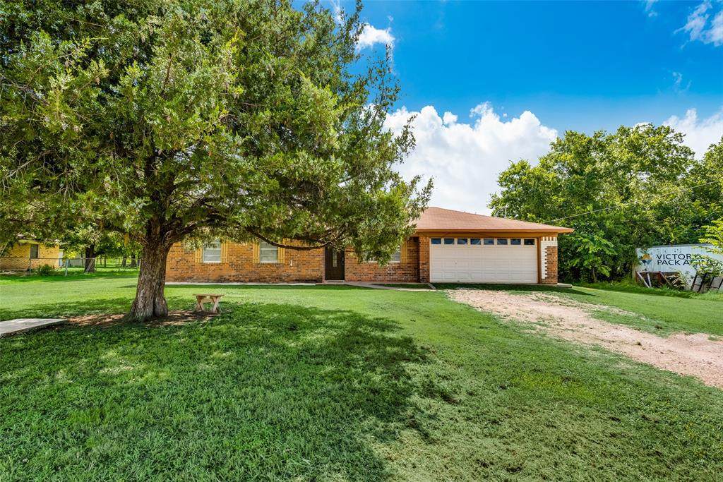 1001 Spikes Road - Photo 1