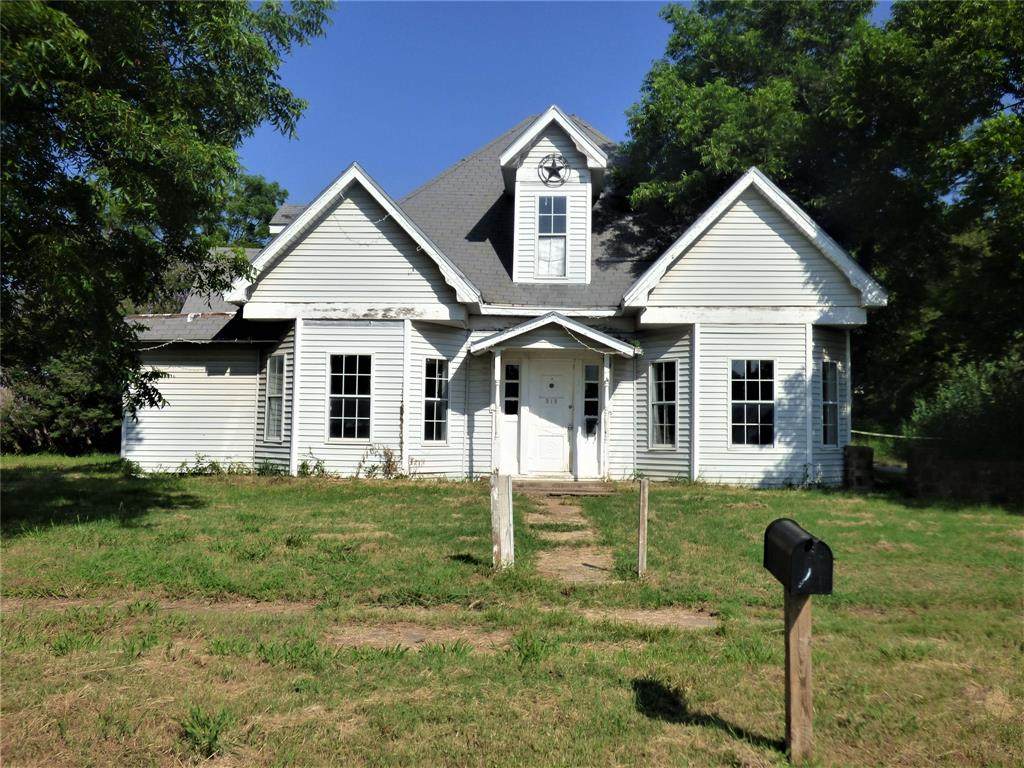 313 Rusk Street - Photo 1