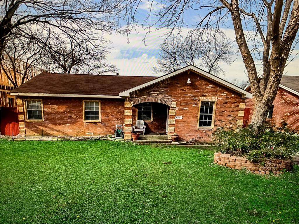 3908 Rochelle - Photo 1