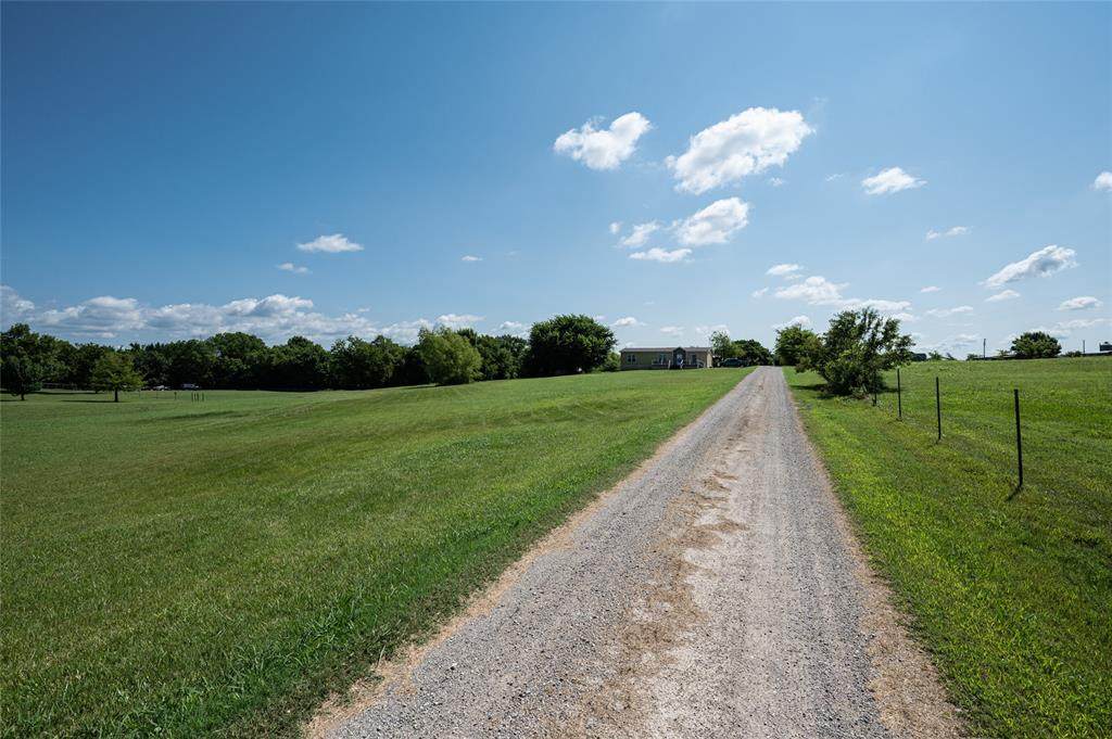 322 Laughlin - Photo 1
