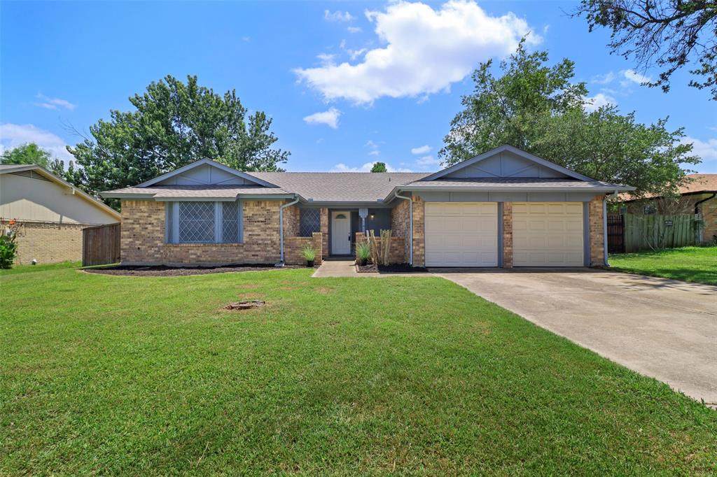 5406 Pineridge Drive - Photo 1