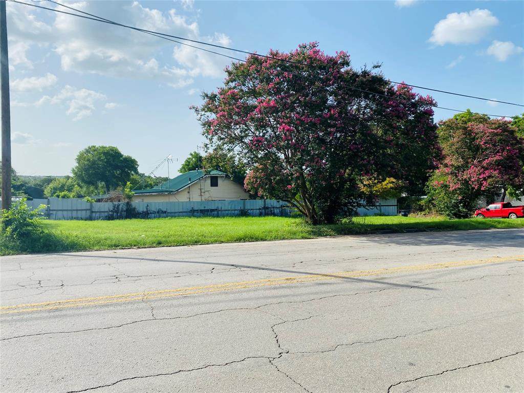 525 23rd Street - Photo 1