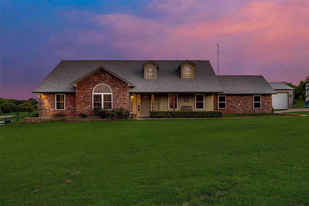 400 Derby Drive - Photo 1