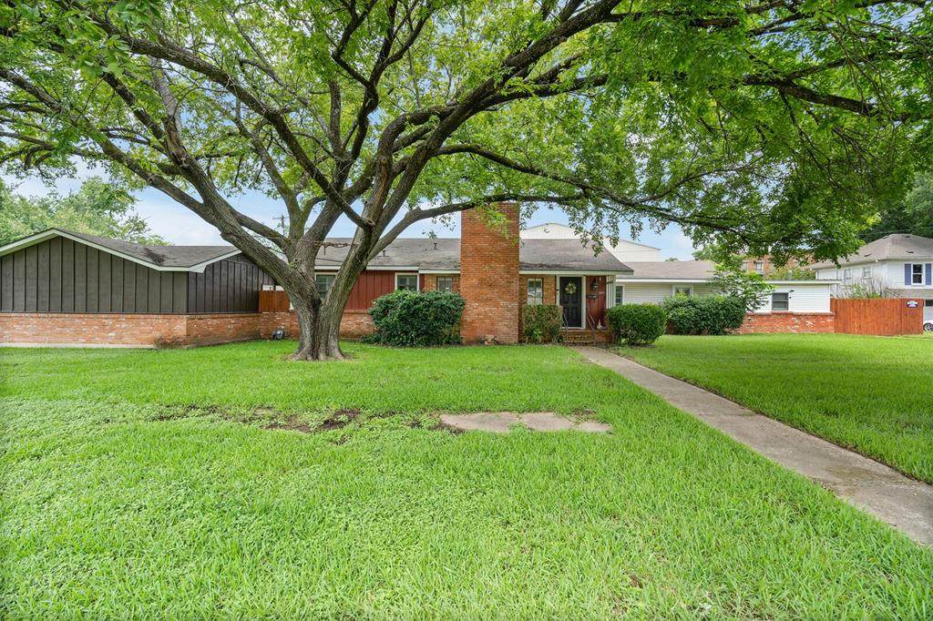 309 2nd Street - Photo 1