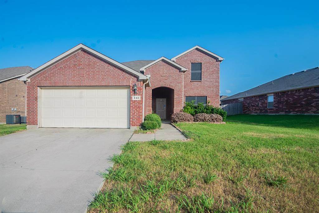 940 Mazatlan Drive - Photo 1