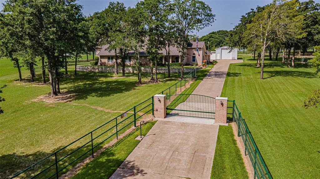 7300 Matlock Road - Photo 1