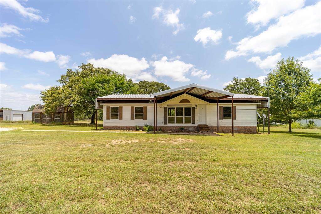 211 County Road 298 - Photo 1