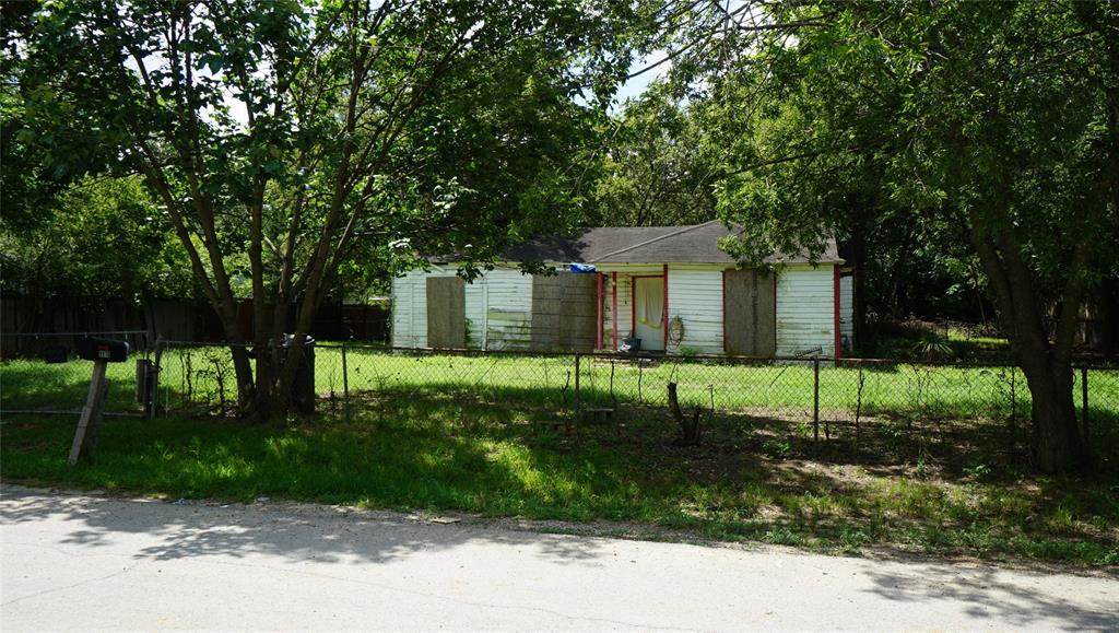 9910 Stebbins Street - Photo 1