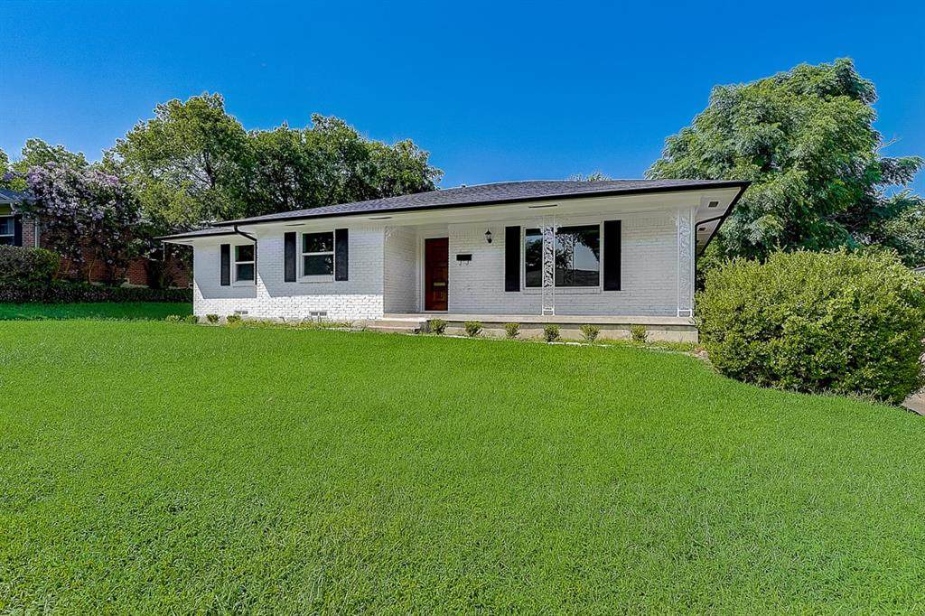 2327 Saint Francis Avenue - Photo 1
