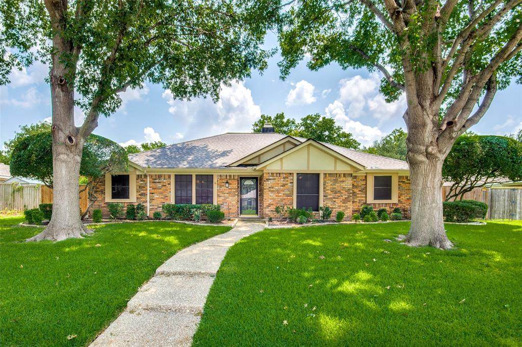 5012 Andover Drive - Photo 1