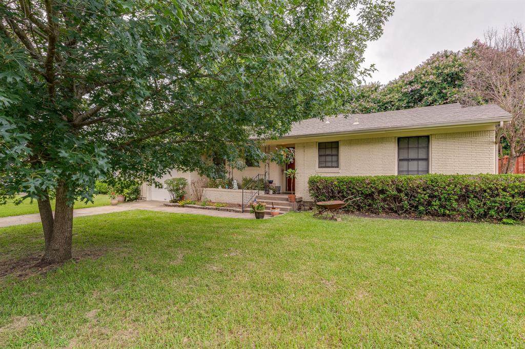 1802 Midway Street - Photo 1