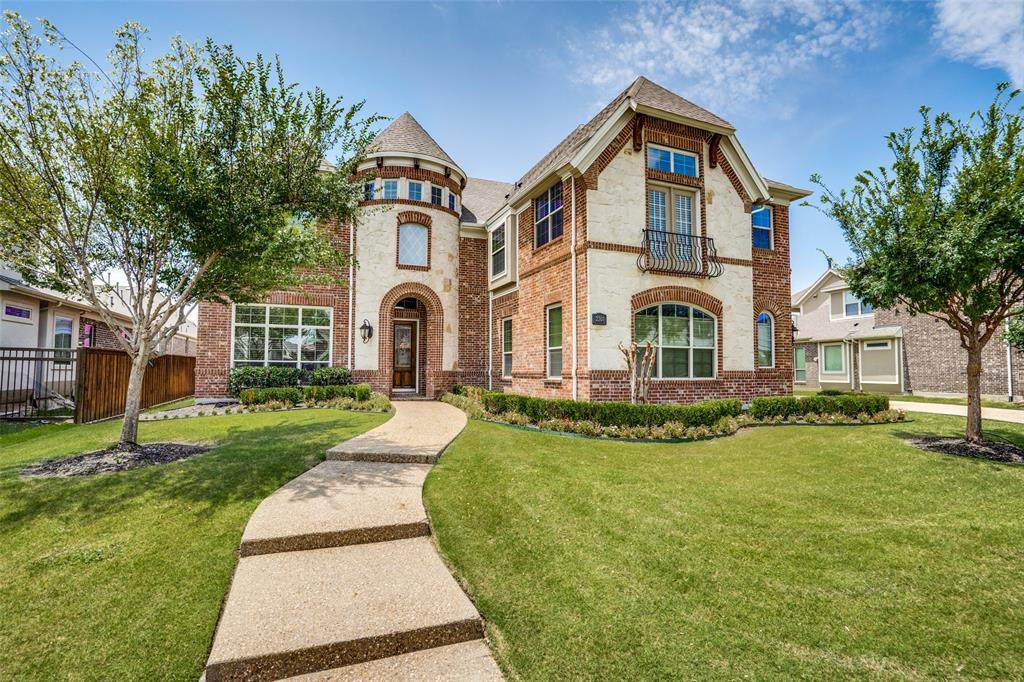 2307 Crest Pointe Place - Photo 1