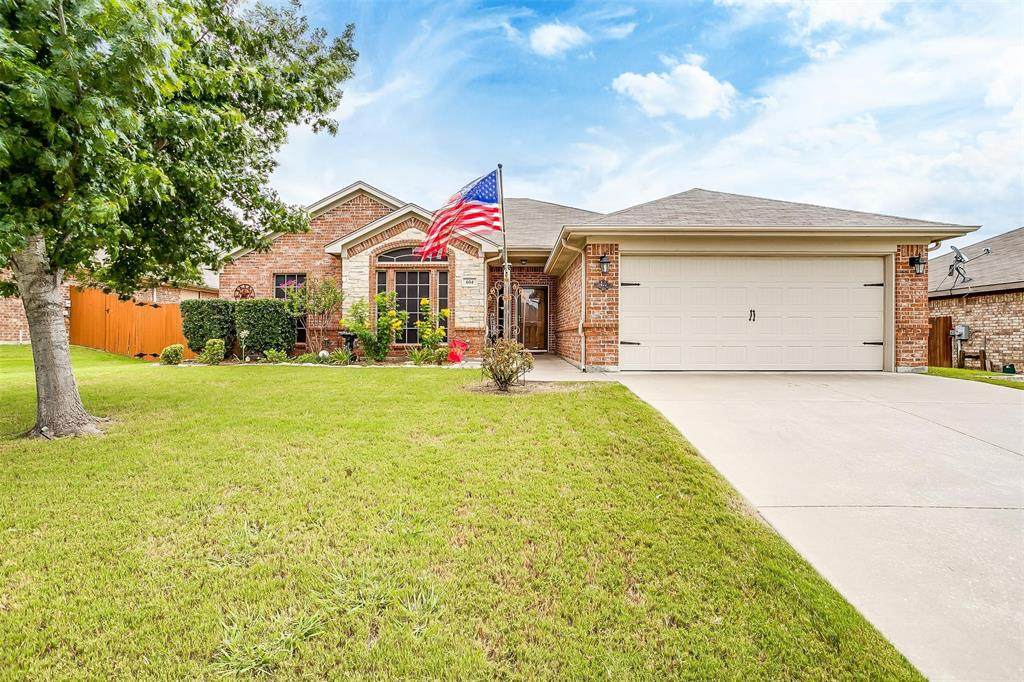 604 Reagan Lane - Photo 1
