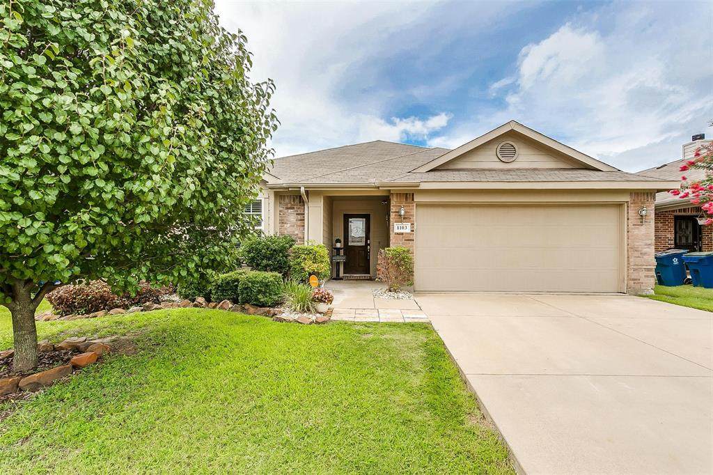 1103 Johnson City Avenue - Photo 1