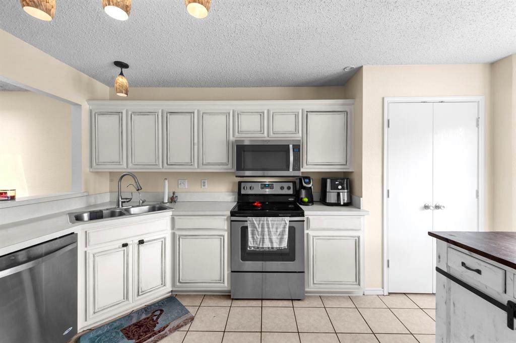 5608 Northstar Lane - Photo 1