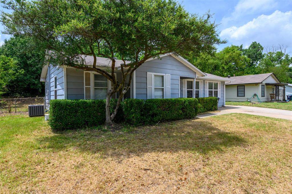 1709 Boyd Street - Photo 1