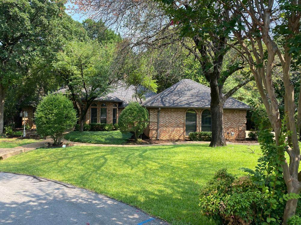 102 Sandberg Place - Photo 1