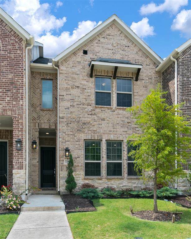 1554 Windermere Way - Photo 1