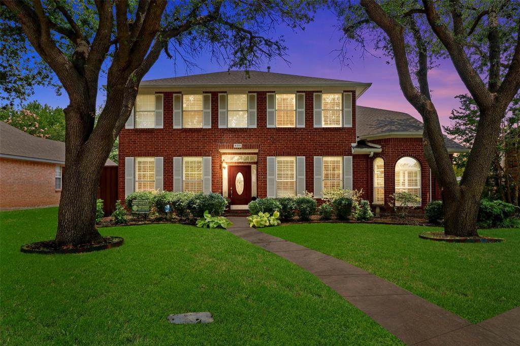 609 Herefordshire Lane - Photo 1