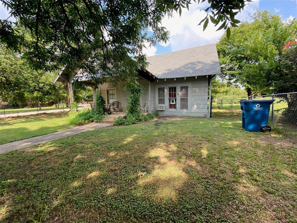 220 Hunt Street - Photo 1