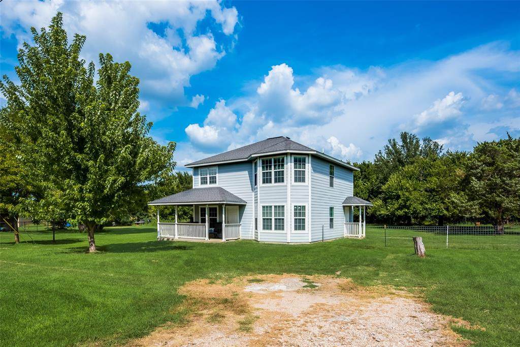 2817 Brookhollow Drive - Photo 1