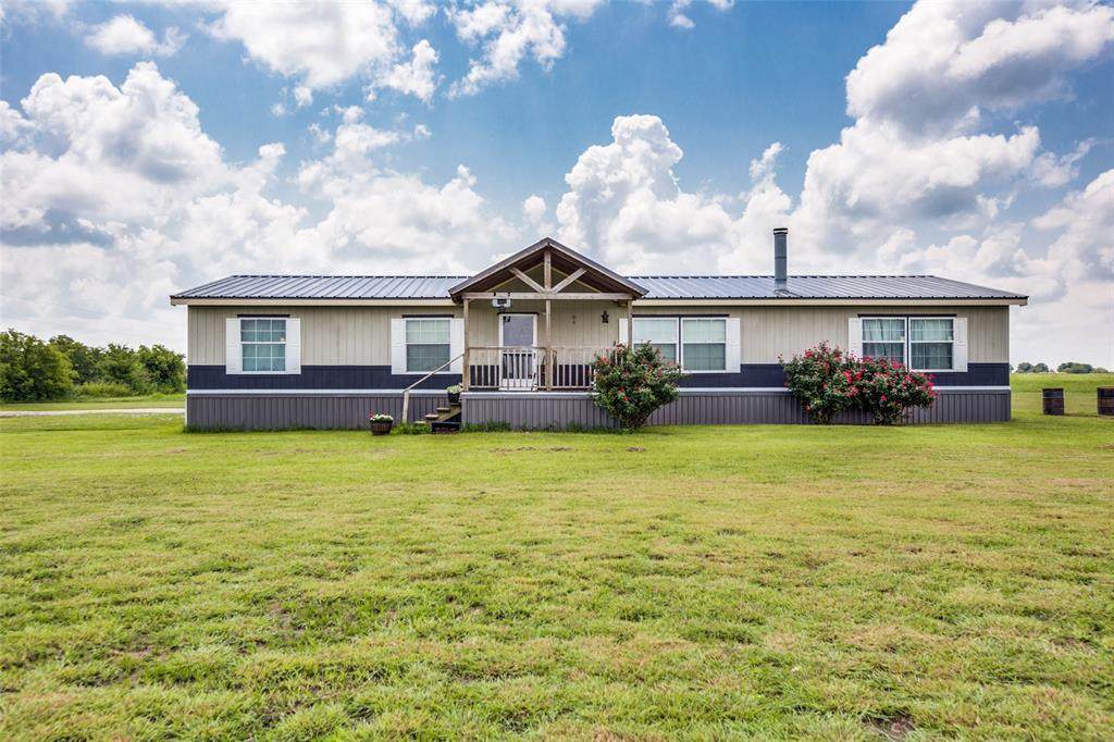 7321 County Road 0060 - Photo 1