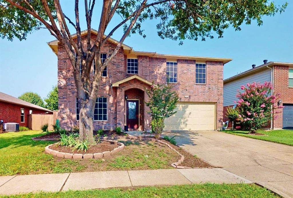 2712 Vasey Oak Drive - Photo 1