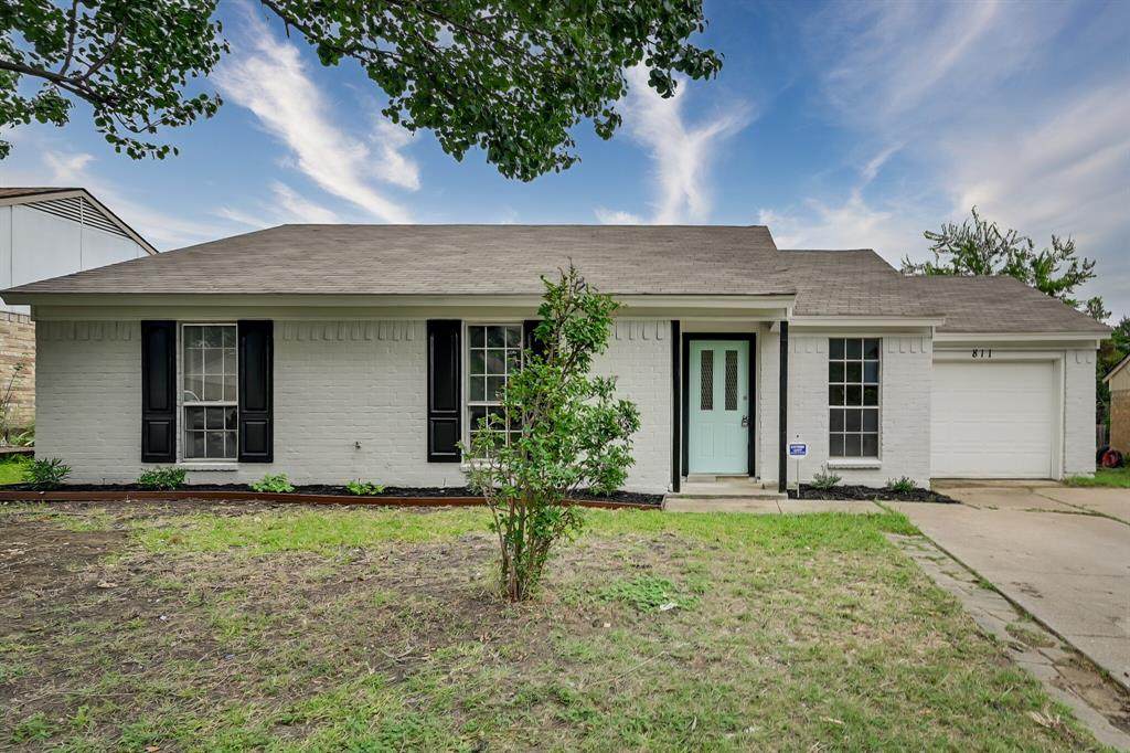 811 Cavalier Drive - Photo 1