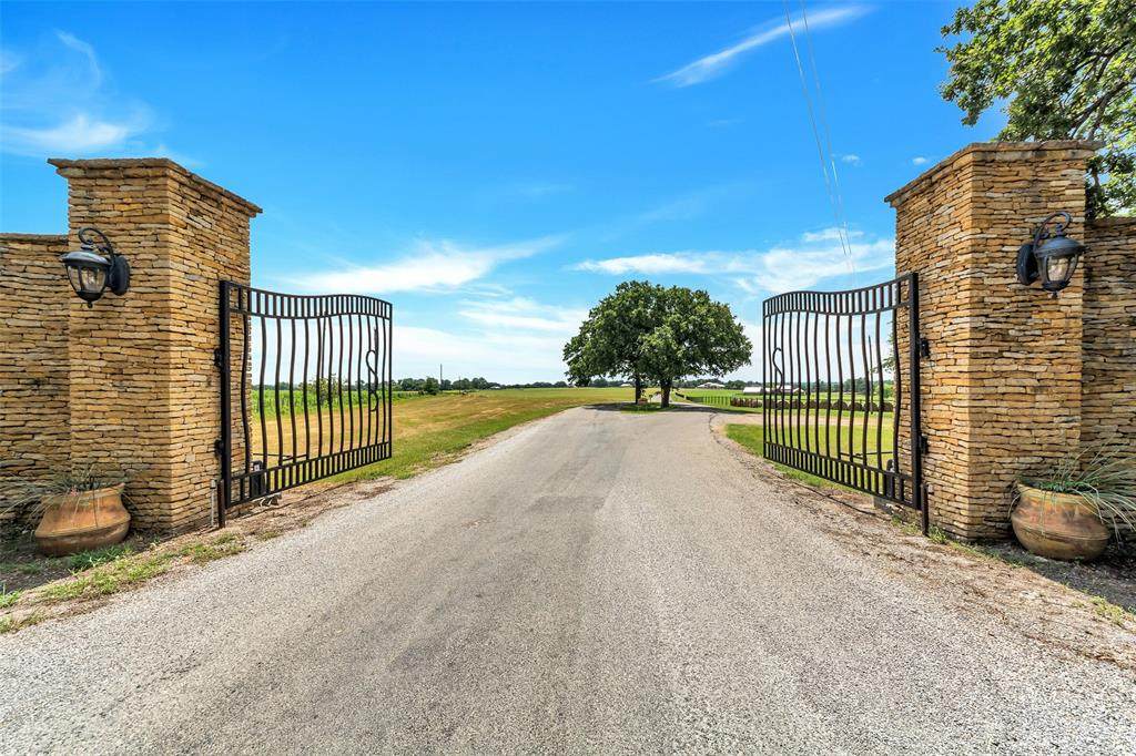 Lot 9 E Bluff - Photo 1
