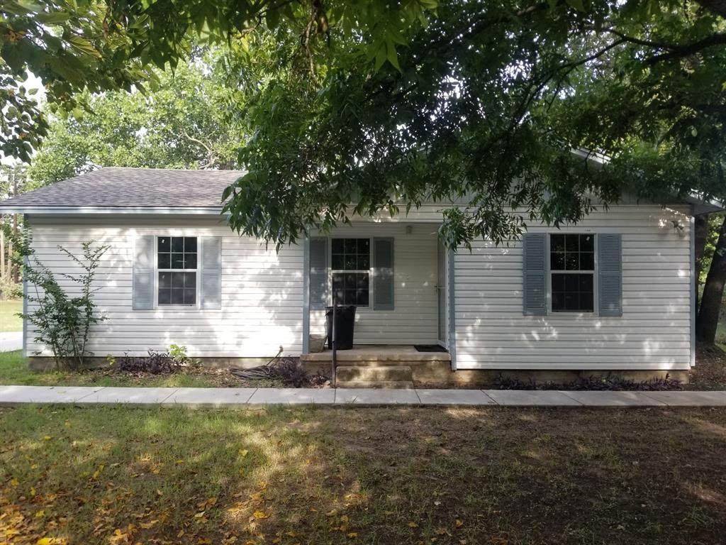 148 Gordon Drive - Photo 1