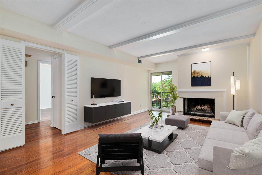 902 Weatherred Drive - Photo 1