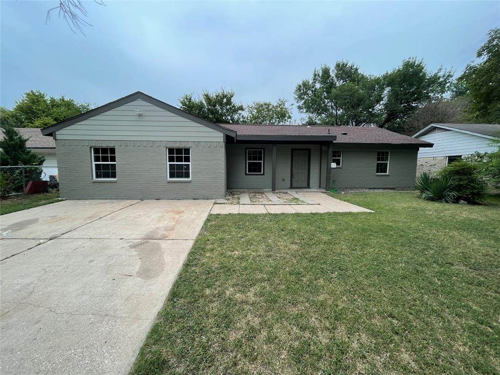 341 Christie Avenue - Photo 1