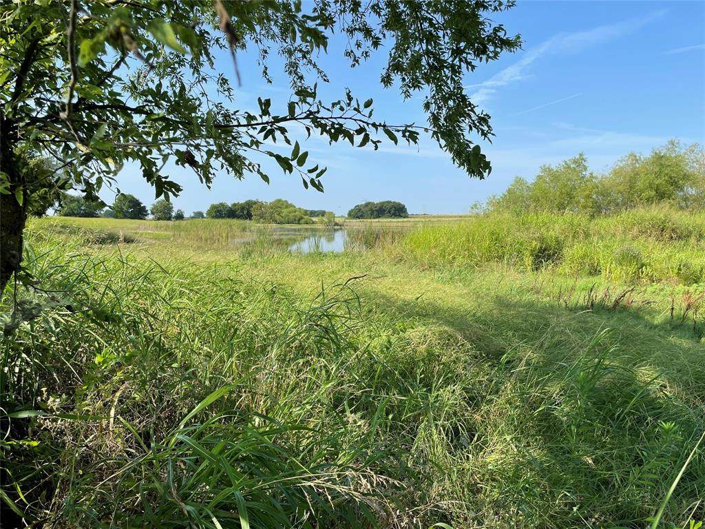 000 County Rd 4030 - Photo 1