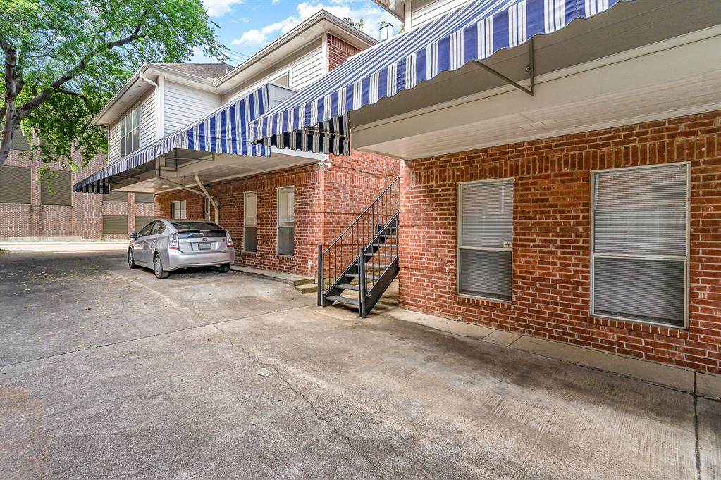 3329 Rosedale Avenue - Photo 1
