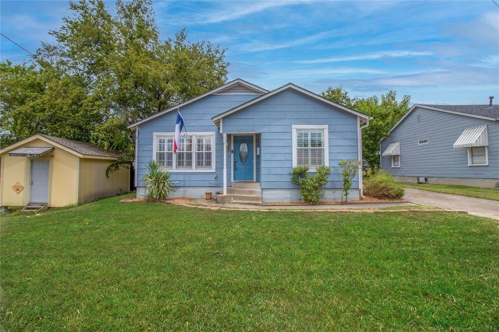 207 Colorado Street - Photo 1