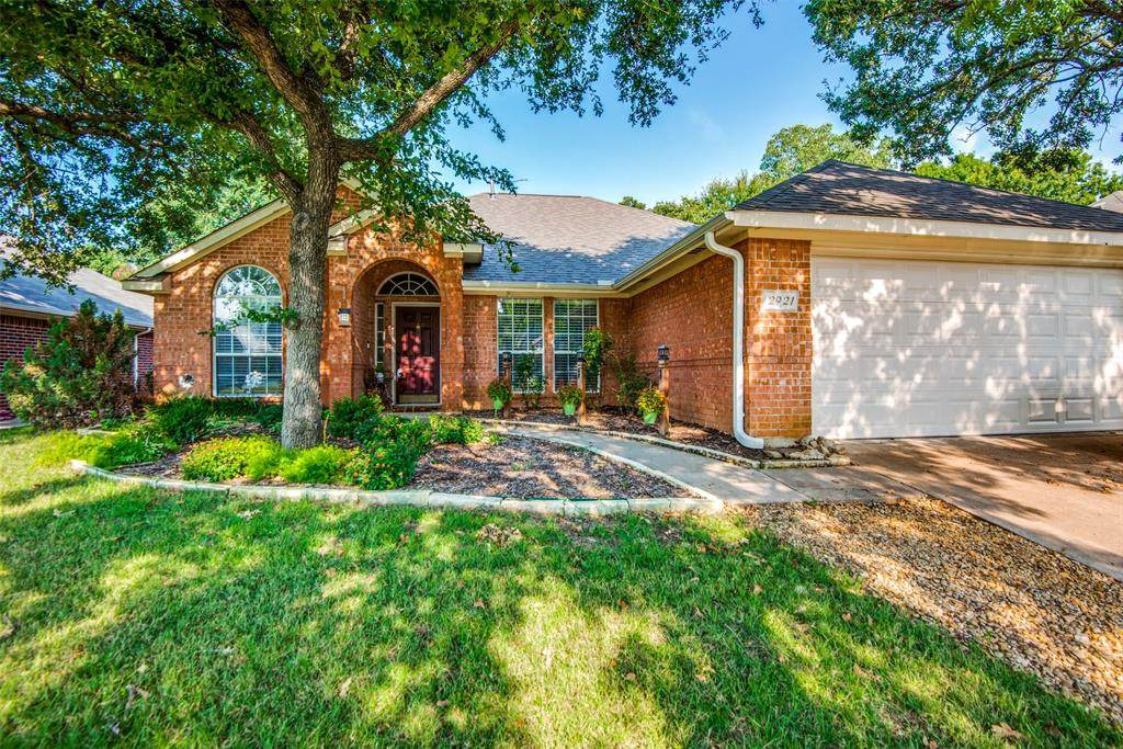 2921 Custer Drive - Photo 1