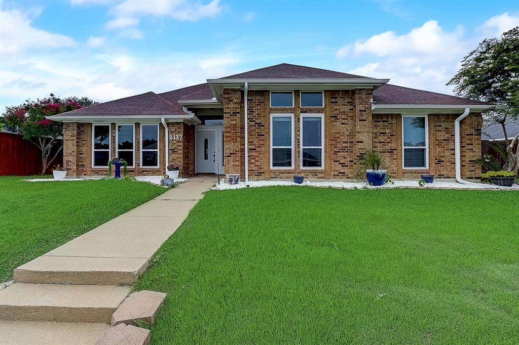 2137 Tiburon - Photo 1