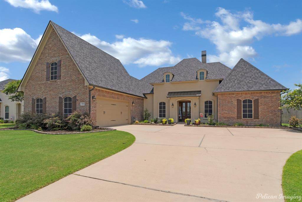 1042 Spanish Moss Circle - Photo 1