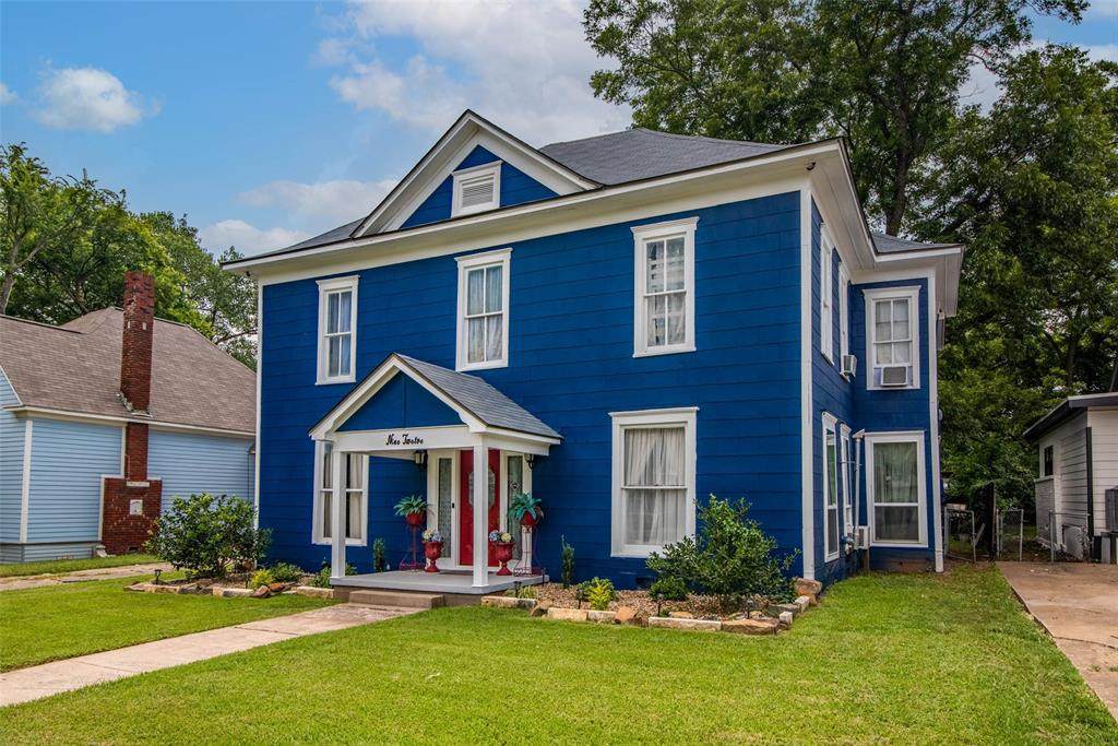 912 Gandy Street - Photo 1