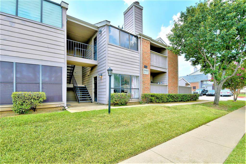2100 Randy Snow Road - Photo 1
